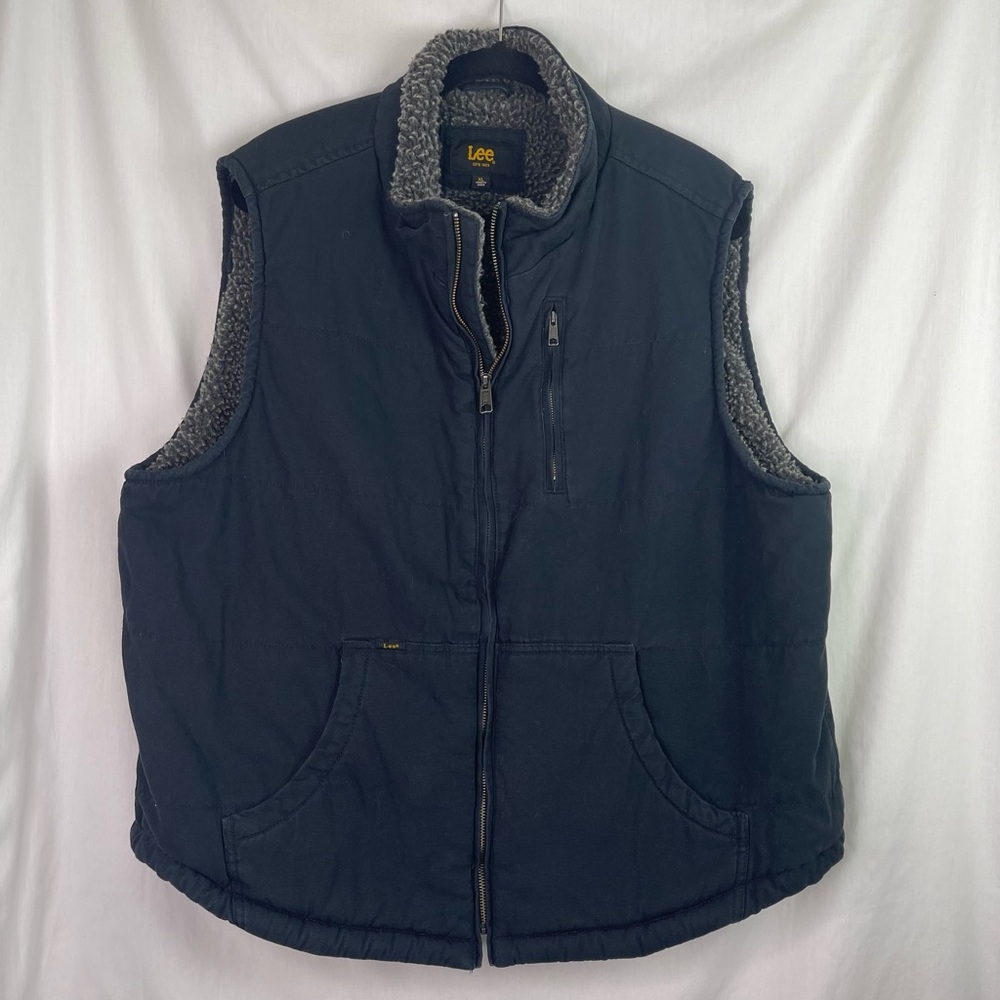 Lee Men’s Size XL Black Canvas Faux Sherpa Lined Vest - Picture 2 of 15